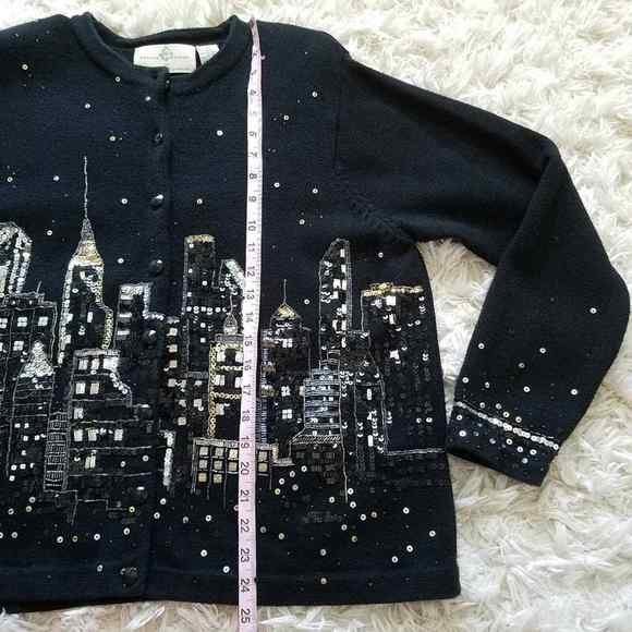 Design Options sequin embroidery skyline cardigan - Picture 8 of 8